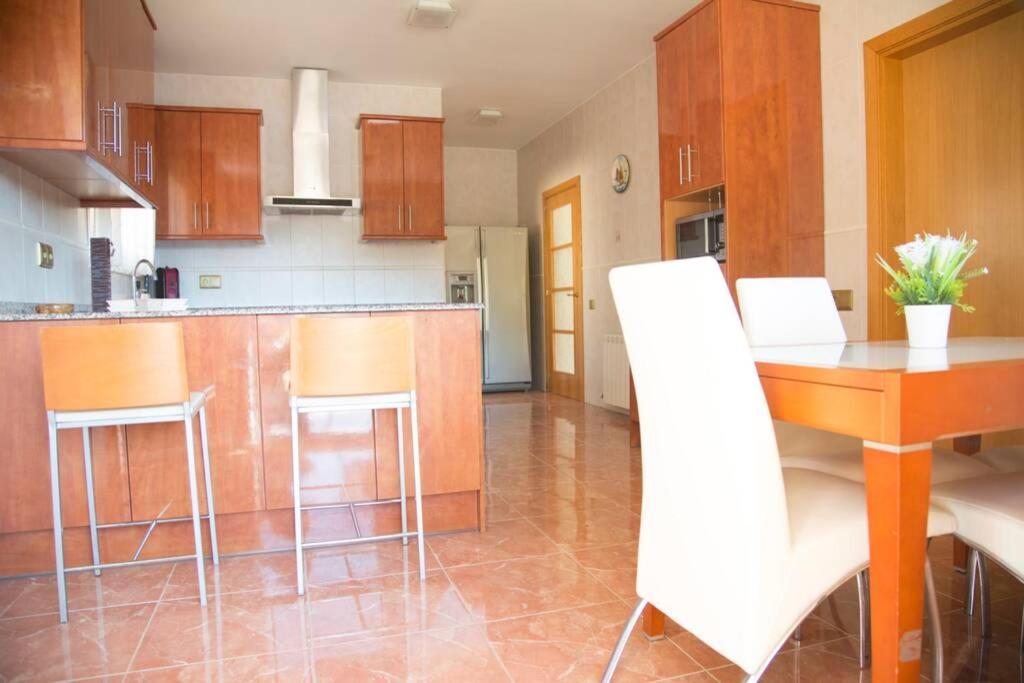 Casa Bella Con Piscina Caldes De Montbui Exterior foto