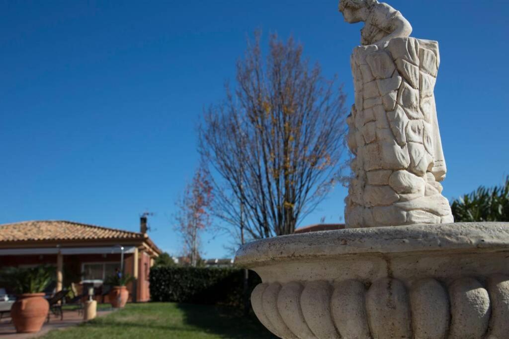 Casa Bella Con Piscina Caldes De Montbui Exterior foto