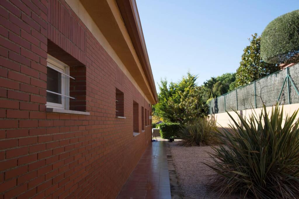 Casa Bella Con Piscina Caldes De Montbui Exterior foto