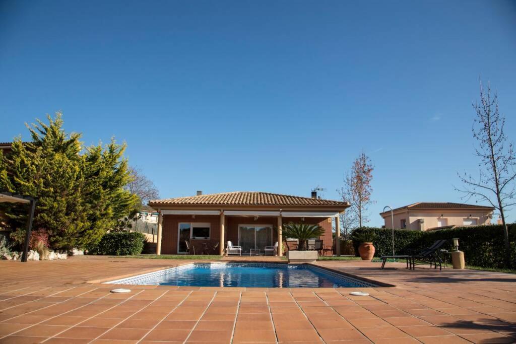 Casa Bella Con Piscina Caldes De Montbui Exterior foto