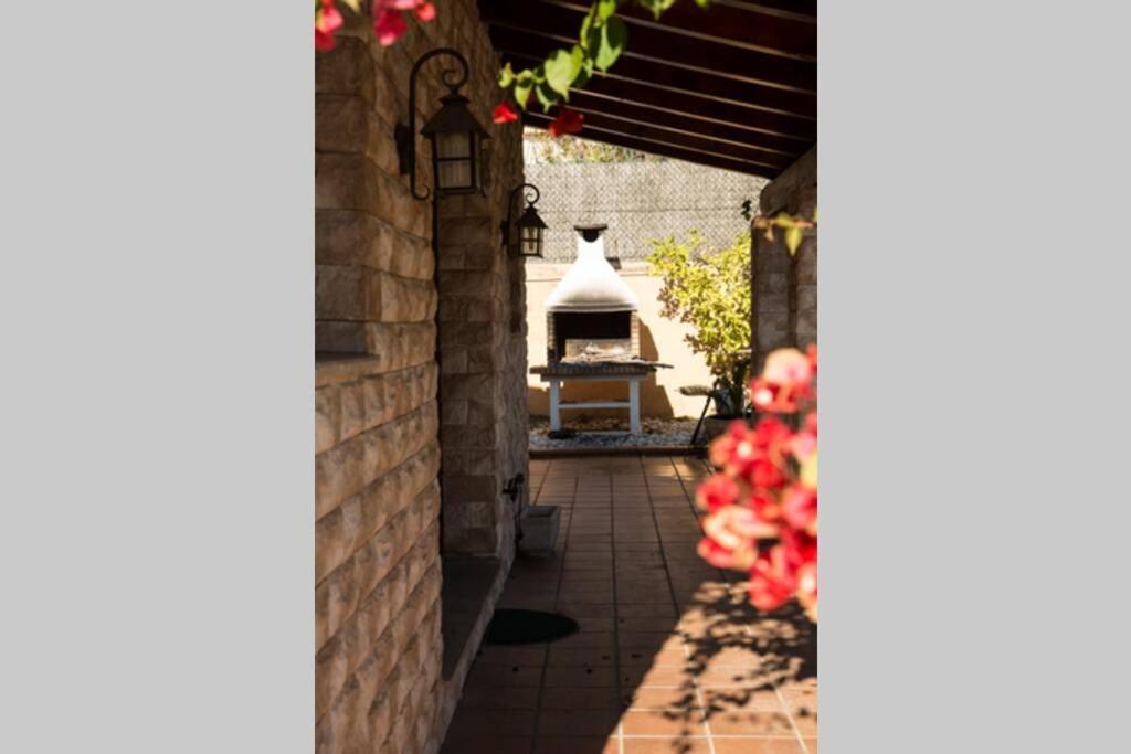 Casa Bella Con Piscina Caldes De Montbui Exterior foto