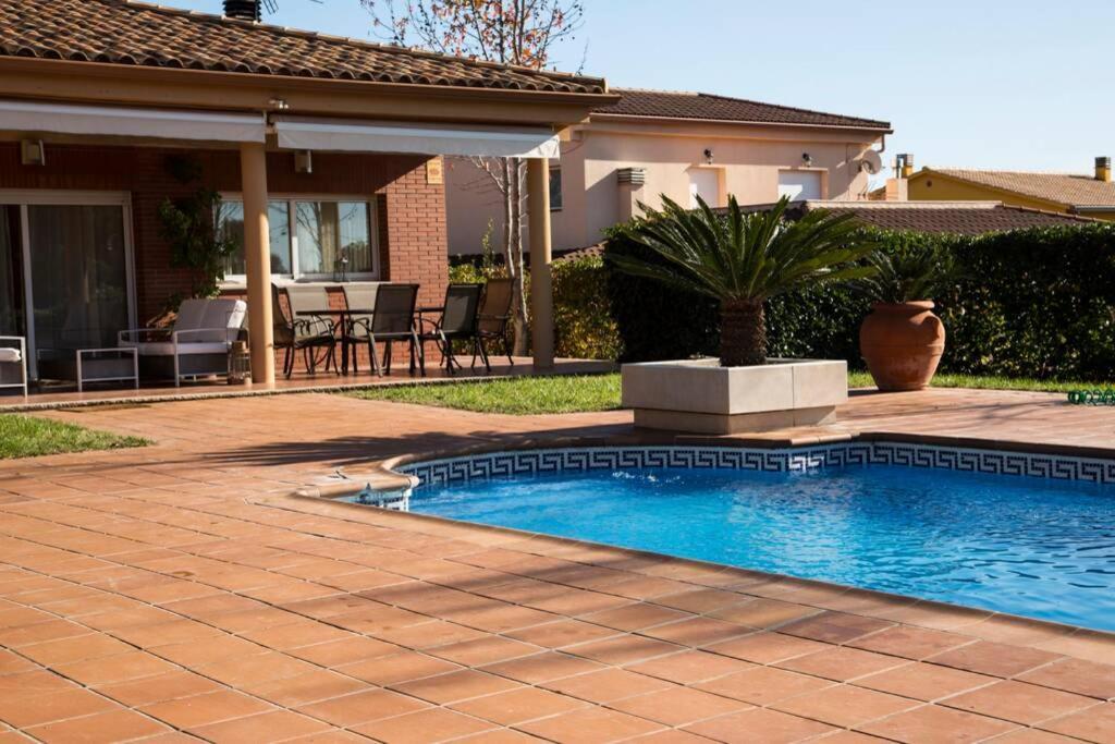 Casa Bella Con Piscina Caldes De Montbui Exterior foto